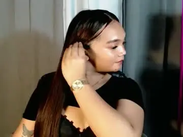 Holy_shine  live sex cam