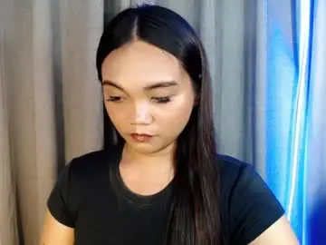 Holy_shine  live sex cam