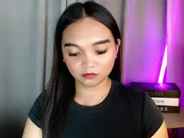 Holy_shine  live sex cam