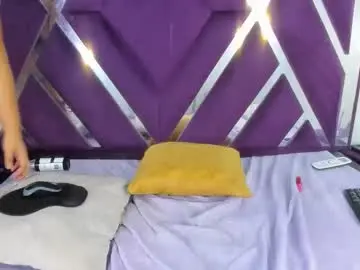 Kiaraht  live sex cam