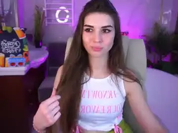 Kyliejoyys  live sex cam