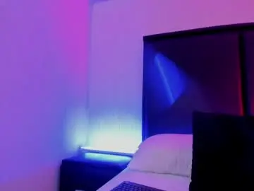 Lilithbluum  live sex cam