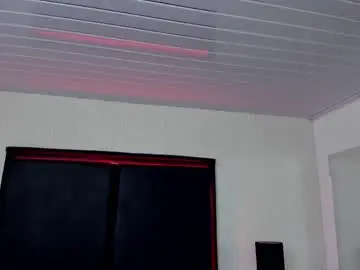 Lilithbluum  live sex cam