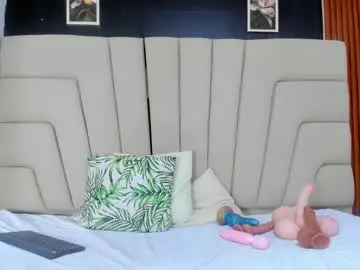 Megan_hally  live sex cam