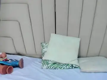 Megan_hally  live sex cam