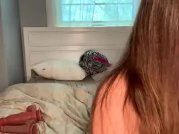 Petitegirluvsdick  live sex cam