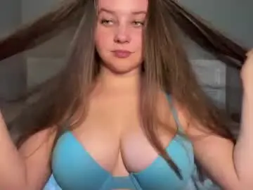 Petitegirluvsdick  live sex cam