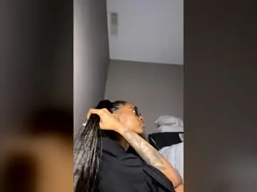 Petitetingz  live sex cam