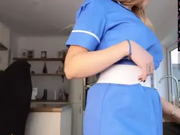 Stripmequick  live sex cam
