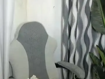 Sweetiie_caren  live sex cam
