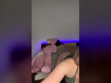 Zoey_08  live sex cam