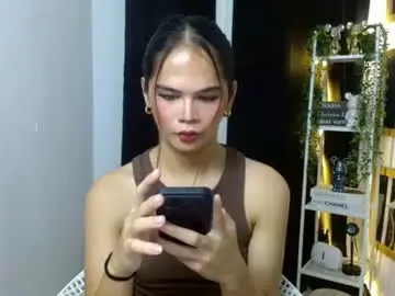 Angel_indiguise  live sex cam