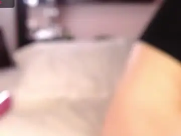 Cherrykinkykitty  live sex cam