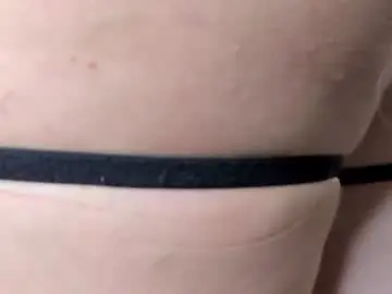 Chloee_white  live sex cam