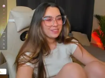 Dakottaa__  live sex cam