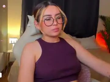 Dakottaa__  live sex cam