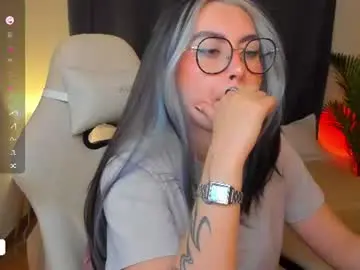 Dakottaa__  live sex cam