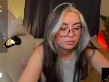 Dakottaa__  live sex cam