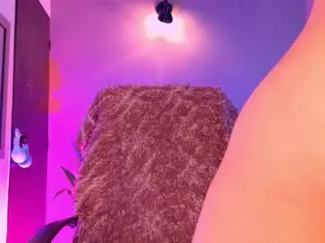 Danita_veelz  live sex cam