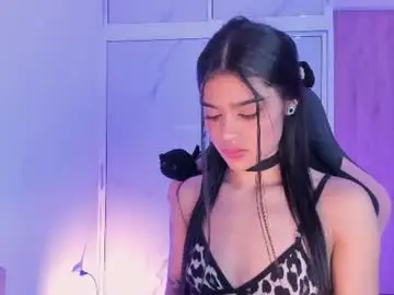 Devours_fire  live sex cam