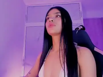 Devours_fire  live sex cam