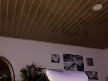 Eloisee_  live sex cam