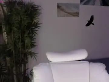 Eloisee_  live sex cam