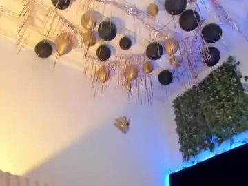 Flylia_  live sex cam