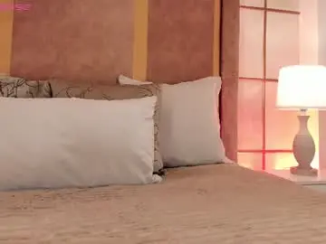 Gretavelvet  live sex cam