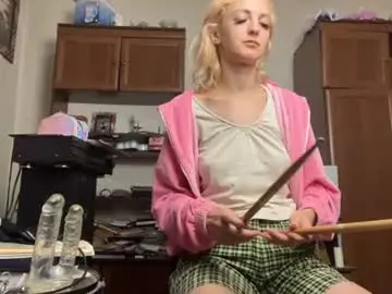 Ingridmayer  live sex cam
