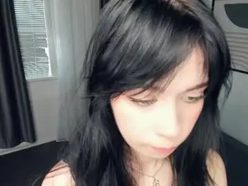 Kenishacager  live sex cam