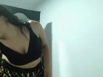 Liz_fe  live sex cam