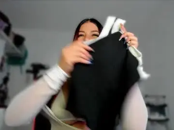 Lizziegrey0  live sex cam