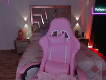 Lunna_roosee  live sex cam