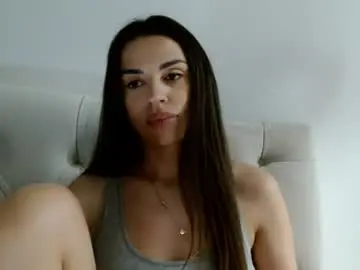 Mika_gold7  live sex cam