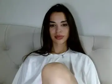 Mika_gold7  live sex cam