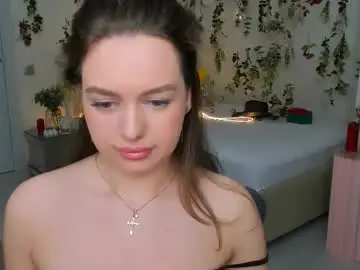 Miraclecurly  live sex cam