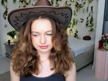 Miraclecurly  live sex cam