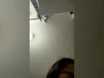 Pazzuttra  live sex cam