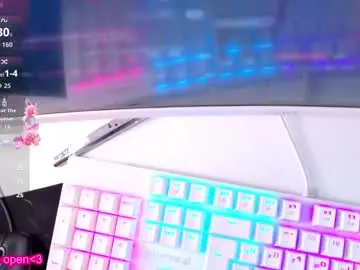 Peachypoet  live sex cam