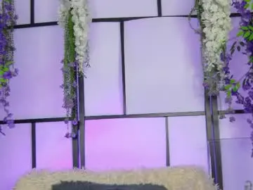 Xenomy  live sex cam