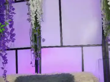 Xenomy  live sex cam