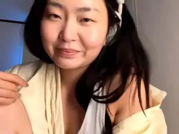 Elalaclaire  live sex cam