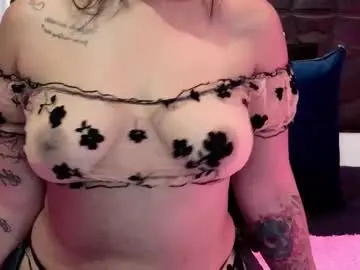 Graceymilf999  live sex cam