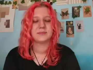Haileyfoxy  live sex cam