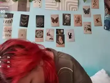 Haileyfoxy  live sex cam