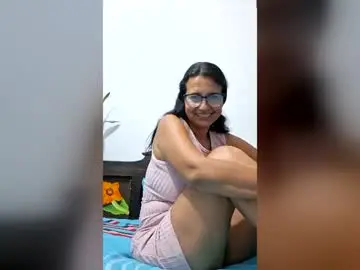 Hotleny  live sex cam