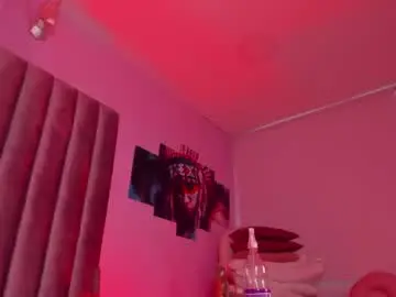 Isabella_flowerss  live sex cam
