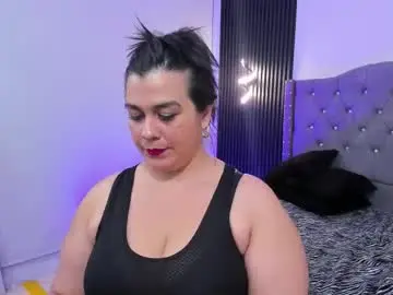 Martina_foxy_  live sex cam