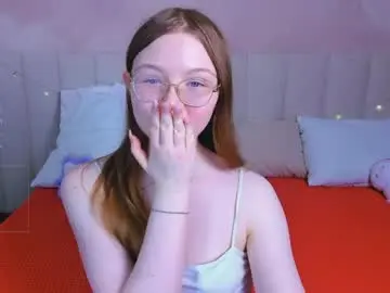 Mia_yuri  live sex cam